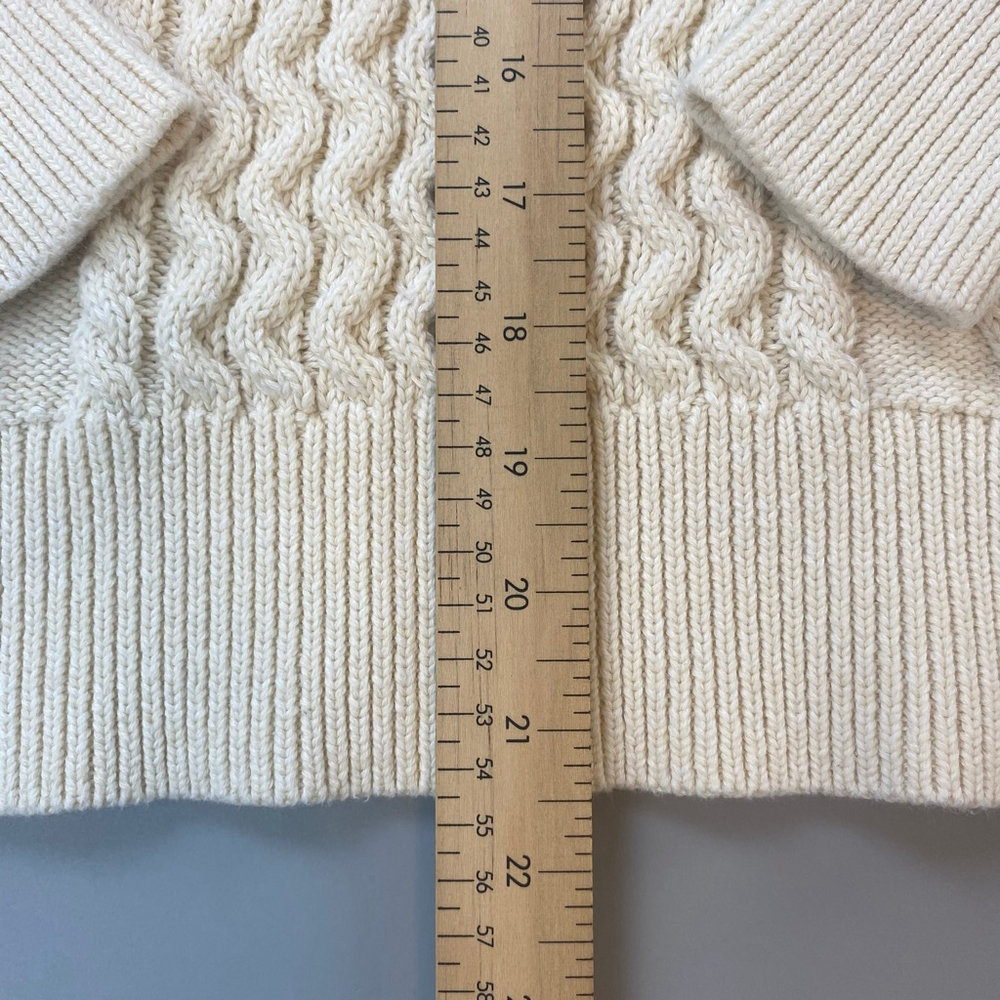 GAP Cable Knit Sweater Cream Womens XS Cottagecore Fisherman 3D Knit Heritage - Picture 10 of 13
